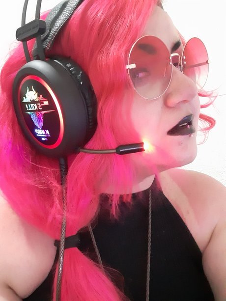 Dark Peach Demon star picture