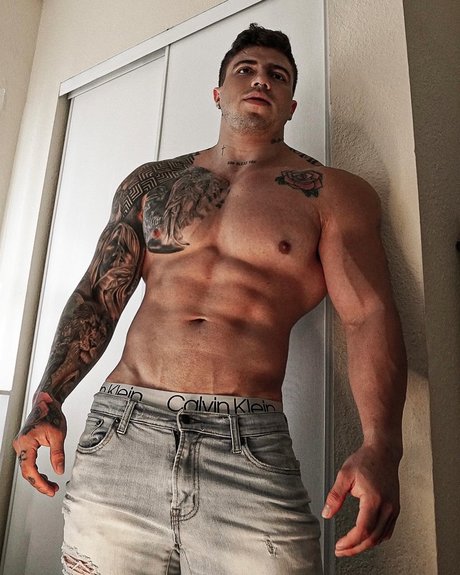 Dano Ruiseco pornstar sexy archive