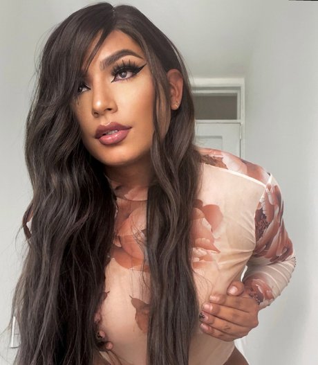 Violet finch nudes star pic