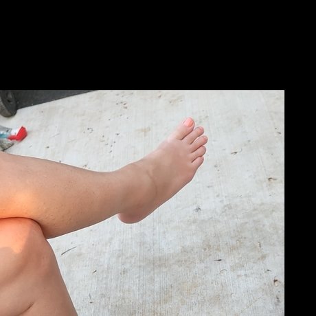 MyWifesFeet69 nude actress photos