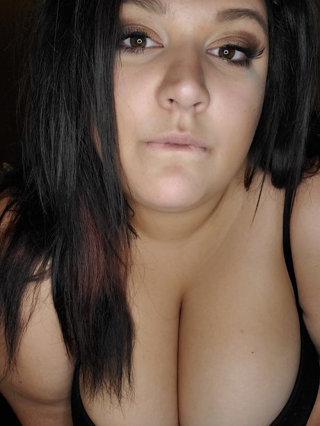 Fun milf nice model image