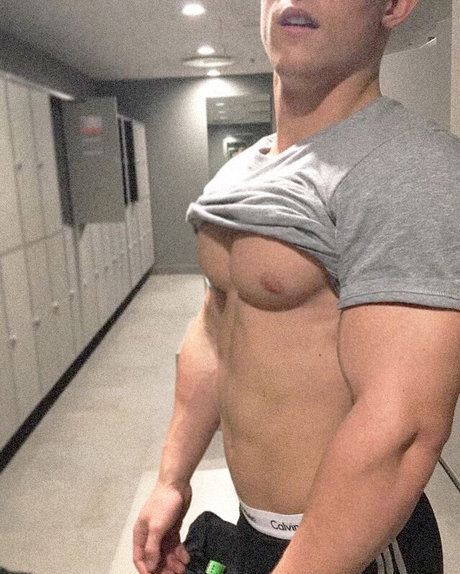 Naughty Narrator high quality model pictures