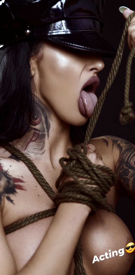 NatalyThorn beautiful model img