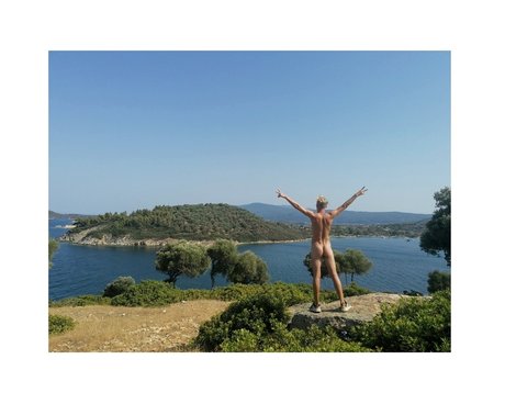 Naughty Model beautiful pornstar images