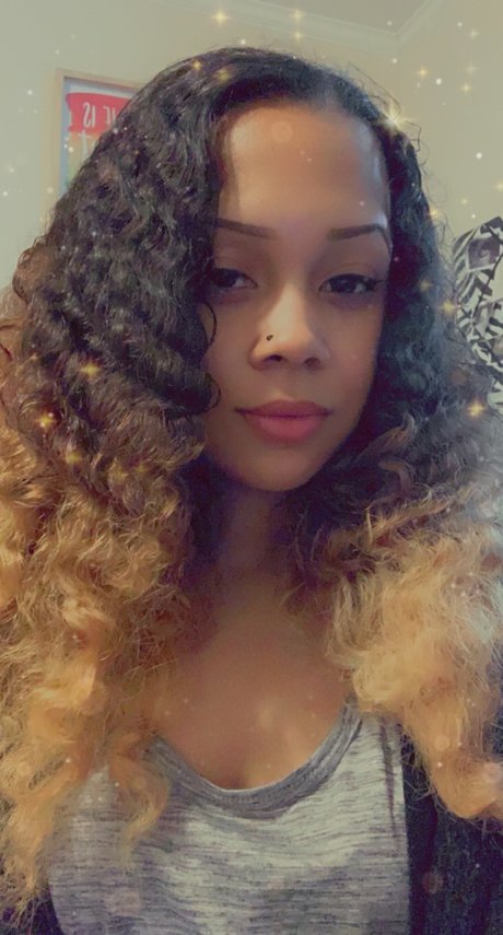 sweetnesss_ pornstar hd pic