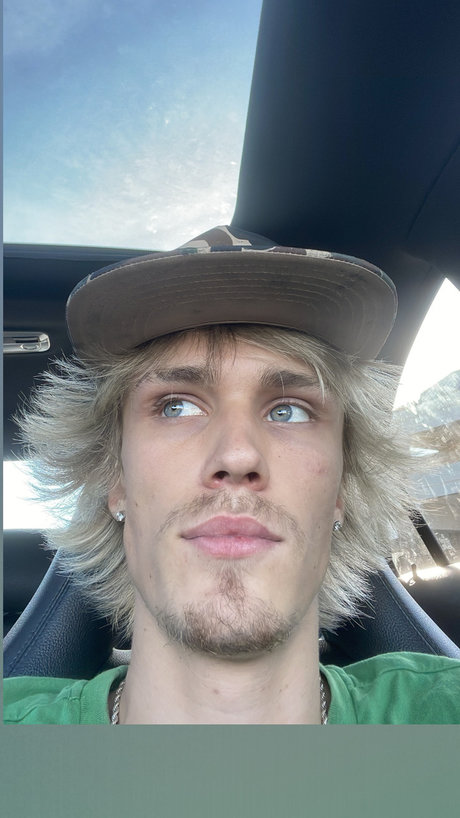 Jdaddy nudes star picture