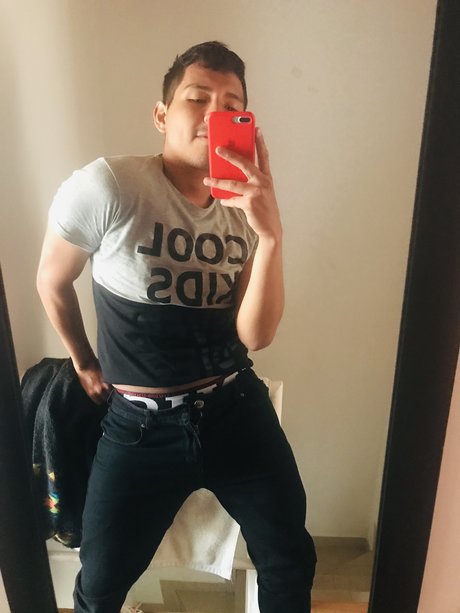 cristian urbina nice actress pictures