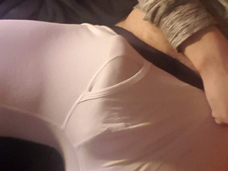 King of Wands model pretty photos