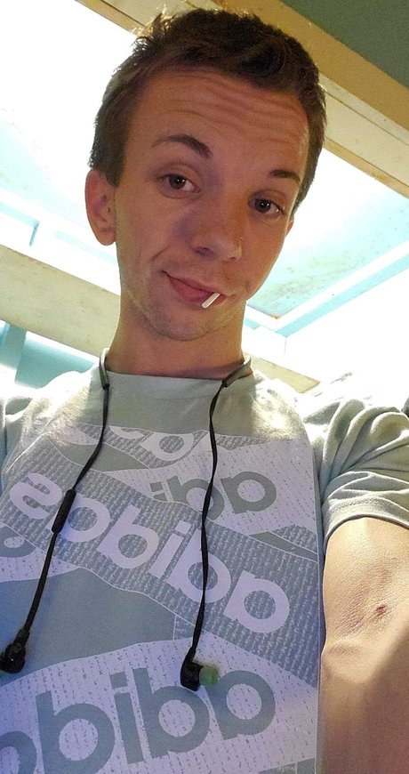 Alexander Devine nice pornstar pics