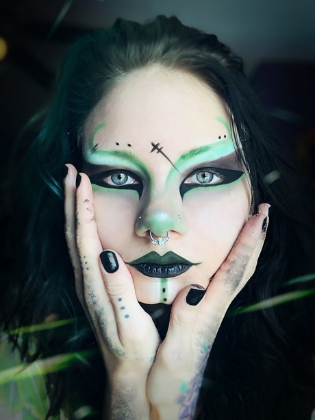 Bear FREE PAGE_ sexy actress picture