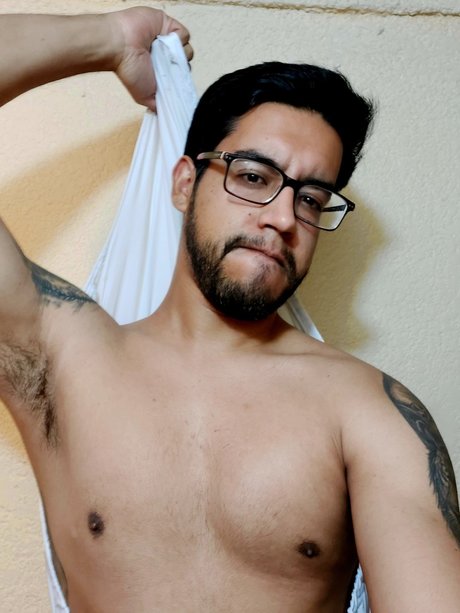 tiny asian onlyfans hot nude photos