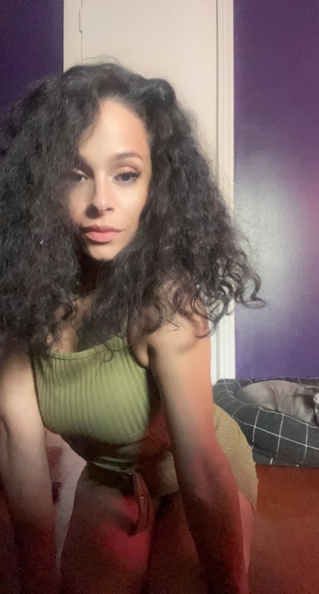 NellyGetsNaked pornographic star photos