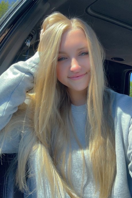 Prim_ naked star archive