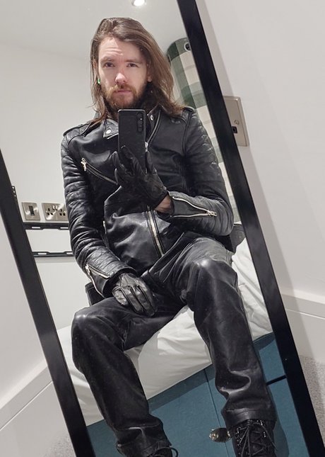 Chainsaw star best pic