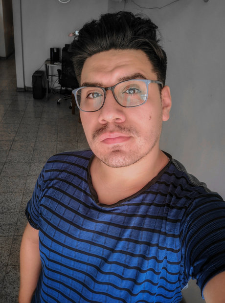 Eduardo Burbano model pornographic img