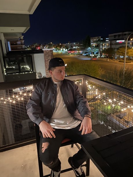 Alonzo Riccardi star nice pics