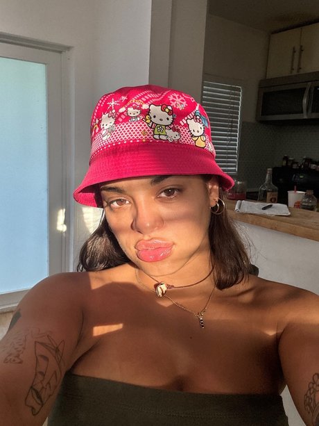 coccoococcoco coco_ star high quality image