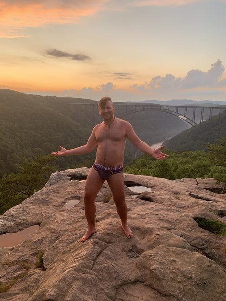 Paul Milam sexy star picture