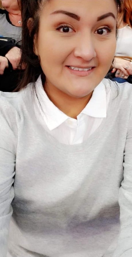 NewLimitsNeesh nice model pics