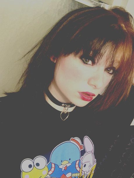 Neurotic Beauty model erotic gallery