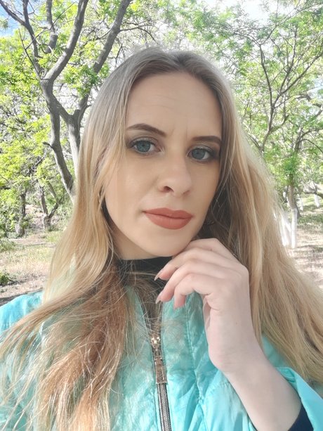 Nikki Riddle perfect star gallery