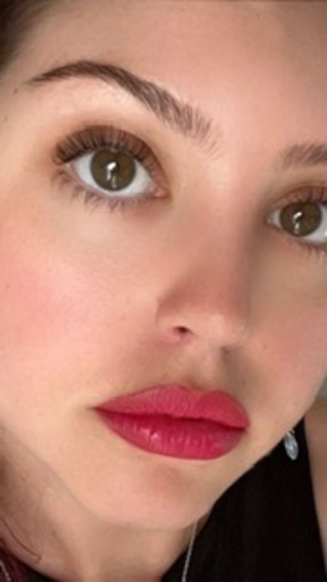 Nikita Rain beautiful pornstar pics