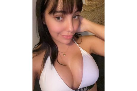 Aniju pornstar xxx image