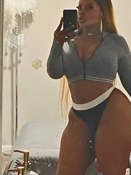 Natasha La rae nude star pictures