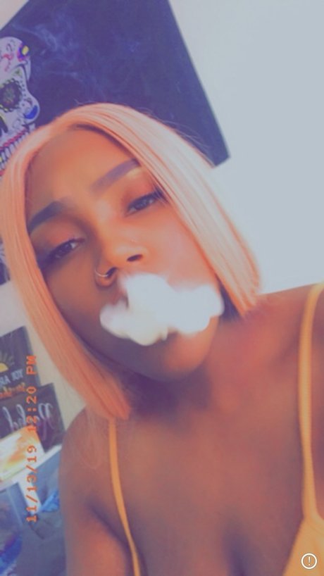 Mzqueendiamondz pornstar perfect image