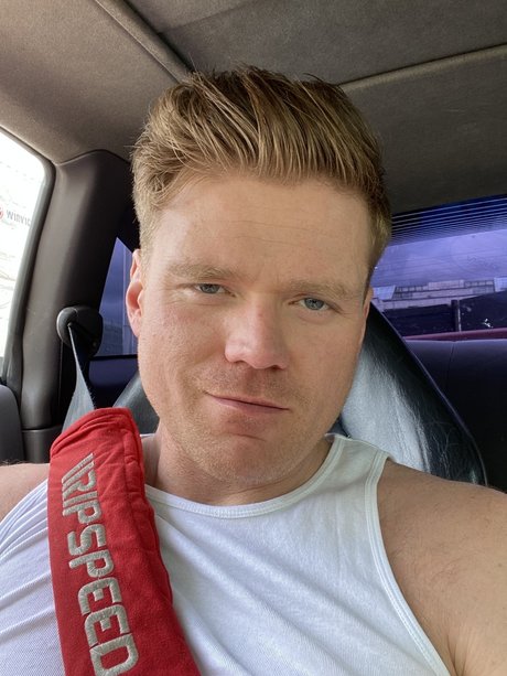 Alpha Male beautiful pornstar archive