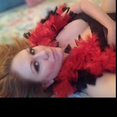 Nina Monarch pornstar free pics