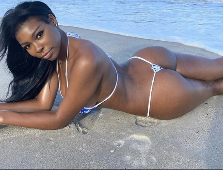 NIKKI SMIXX star nice pics