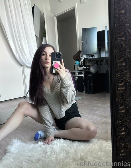 ofudgebunni art actress archive