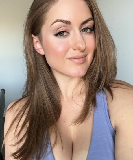 Layla Quinn model best archive