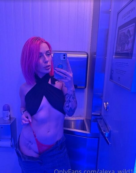 layrose1 nudes star images