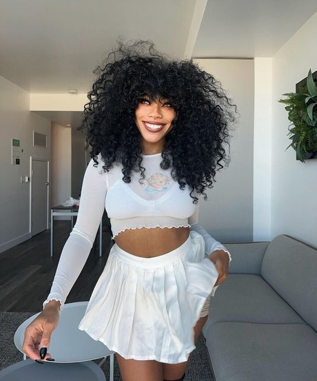 Kiera Please sex pornstar pictures