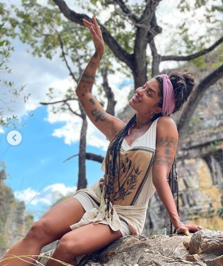 Aline Riscado adult star picture