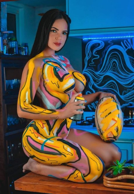 Kethellen Soares model best galleries