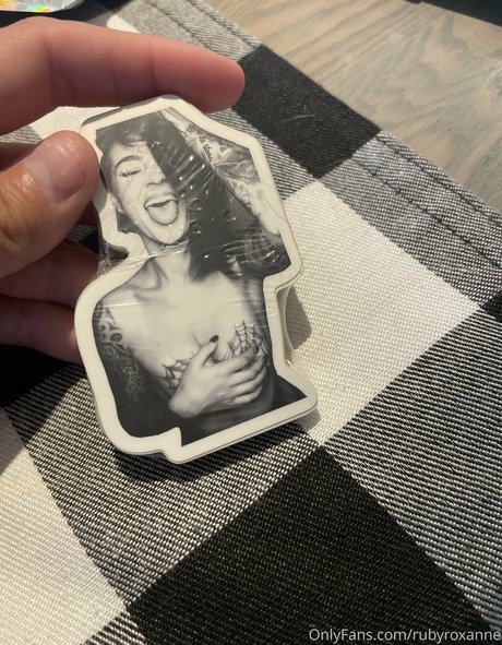 rubyroxanne star hd picture