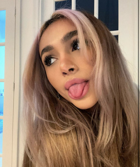 Demisux star high quality images