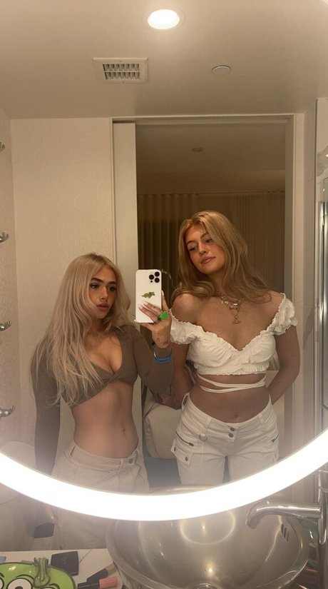 black girls onlyfans naked pictures