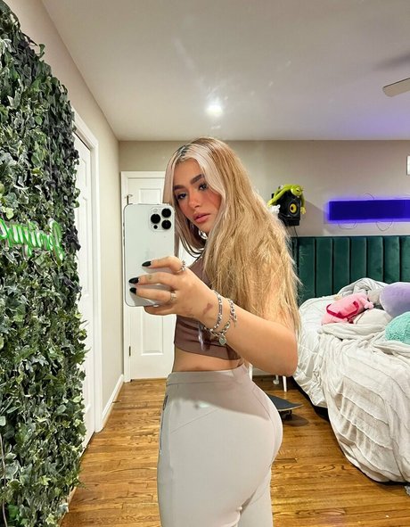 mature squirt onlyfans hot naked gallery