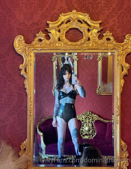 thewickedwren model xxx img