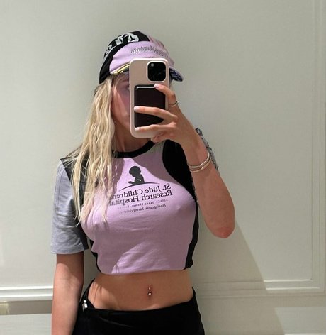 Alla Bruletova art star galleries