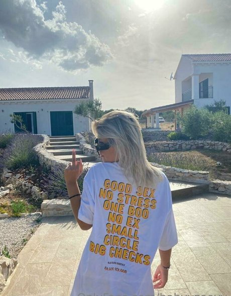 babyyzoeyy hot actress pictures