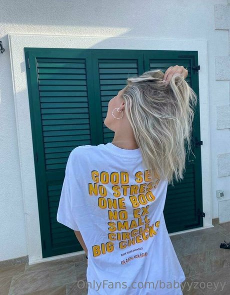 babyyzoeyy top star pic