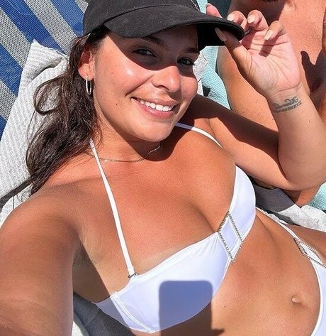 big tits threesome onlyfans exclusive img