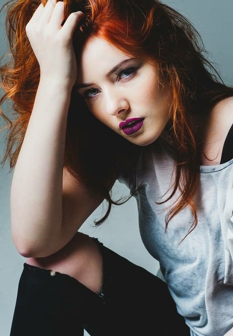 Ash Millman top model images