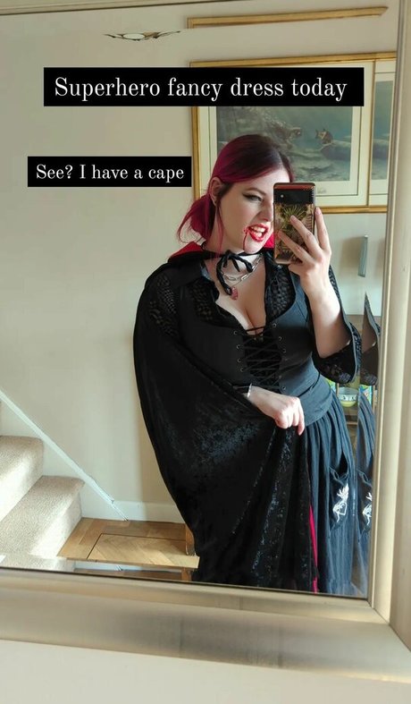 Ash Millman sexy actress picture