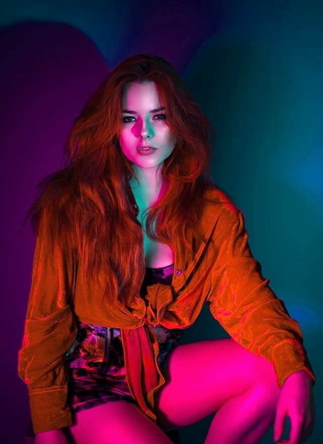 Ash Millman model xxx img